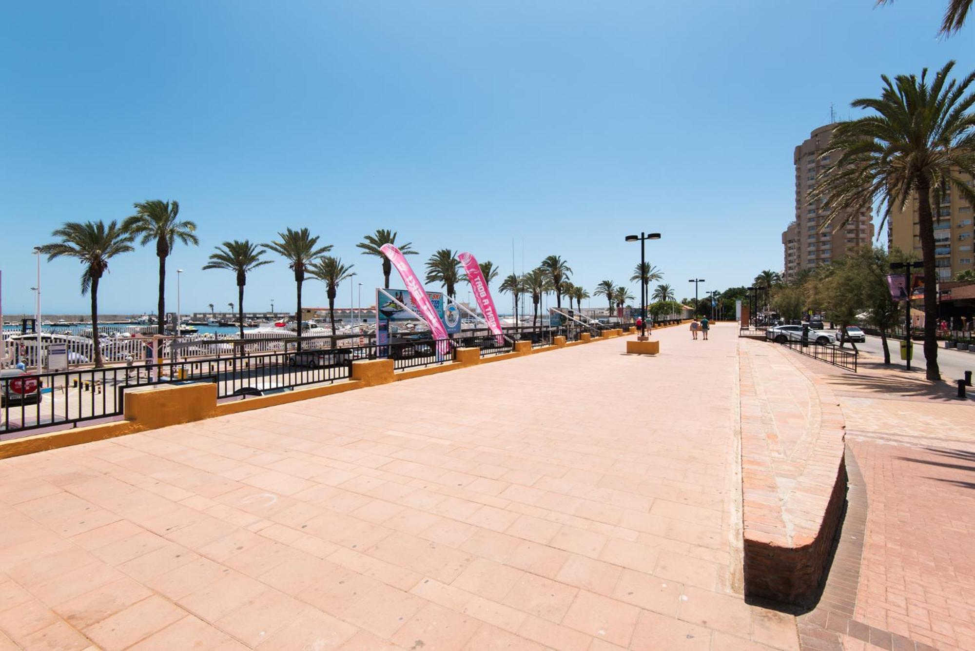 Palm True Towers 1, Marina Beach Apartment Fuengirola Εξωτερικό φωτογραφία